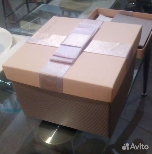 Коробки подарочные разные