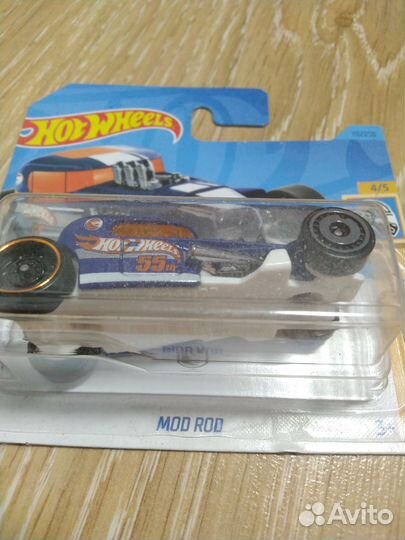 Hot wheels th