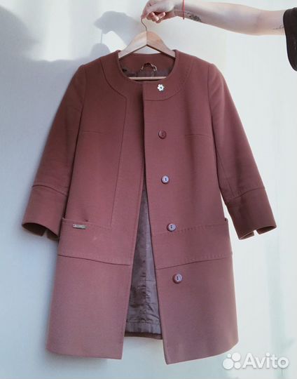 Пальто с рукавами три четверти