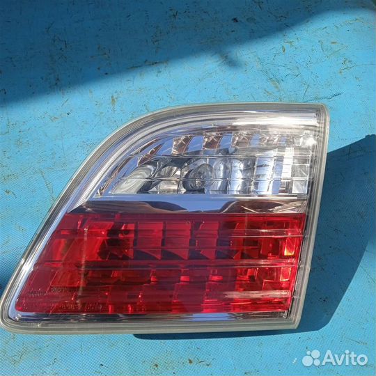 Фонарь задний внутренний правый Mazda CX-9 (2006