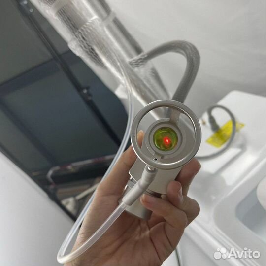 Аппарат для лазерной шлифовки кожи со2