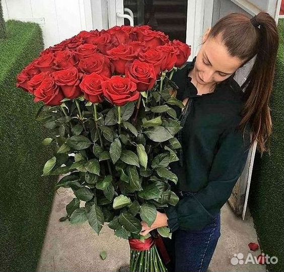 Высокие Розы с Доставкой