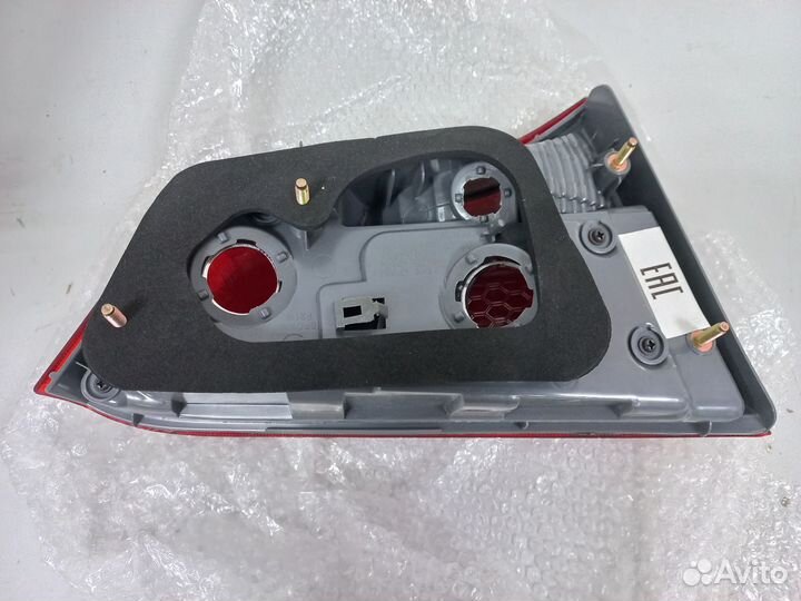 Фонарь задний правый Kia Rio