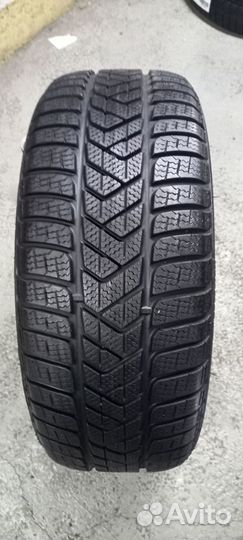 Pirelli Winter Sottozero 3 225/45 R18 95H