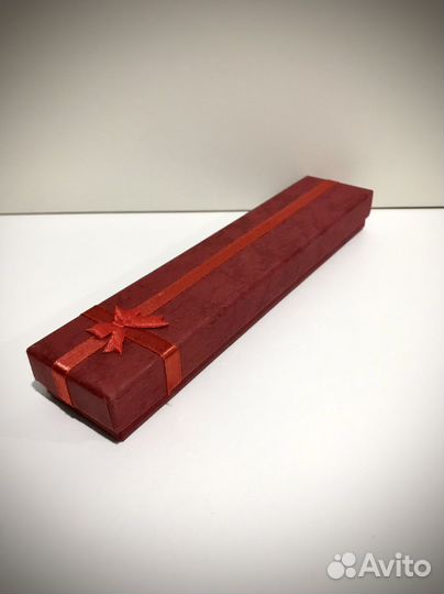 Подарочная коробка