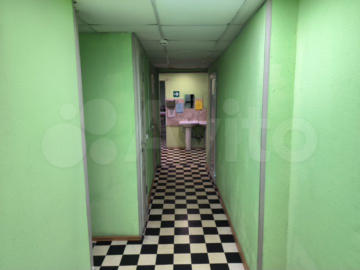 Комната 12 м², 1/4 эт.