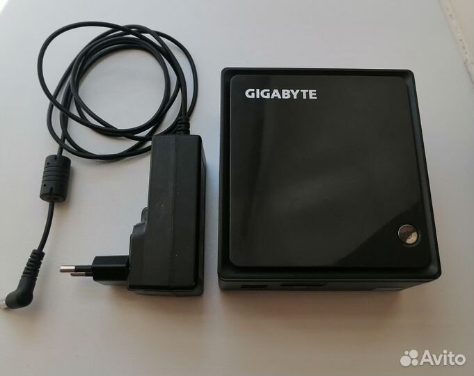 Неттоп Gigabyte