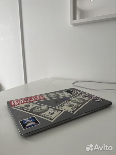 Macbook pro 13 2020 m1