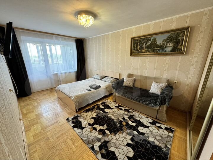 1-к. квартира, 38 м², 1/9 эт.