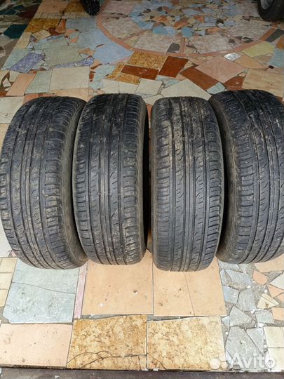 Dunlop Grandtrek PT3 225/60 R17 99V