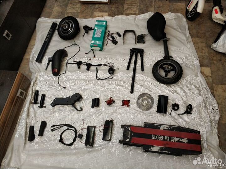 Запчасти для электросамоката Kugoo M4 PRO V.2