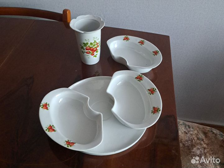 Менажница с вазочкой и блюдом СССР