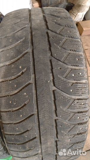 Bridgestone Ice Cruiser 7000 255/55 R18 109T