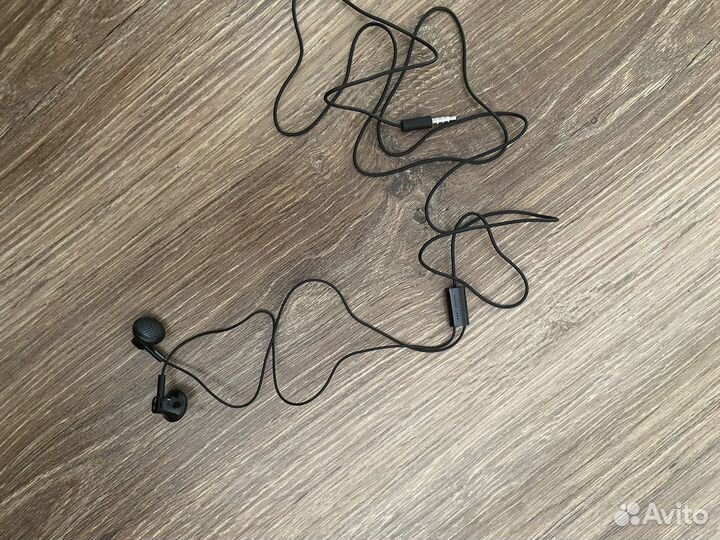 Продам аудио гарнитуры на iPhone, Nokia, LG