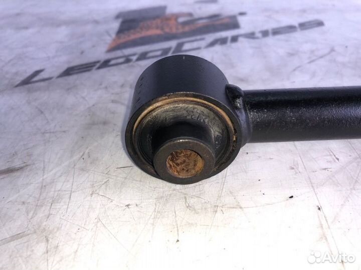 Рычаг задний правый Hyundai Santa Fe D4EB 2006