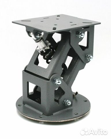 Амортизационная стойка для сидения в лодку