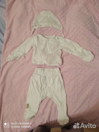 Комплект на выписку для девочки