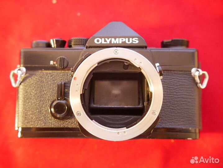 Черный OM1 olympus полностью ручное управление