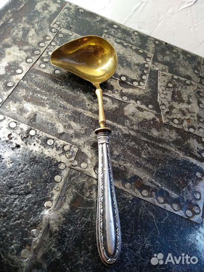 Ложка для соуса.Соусник 19 век