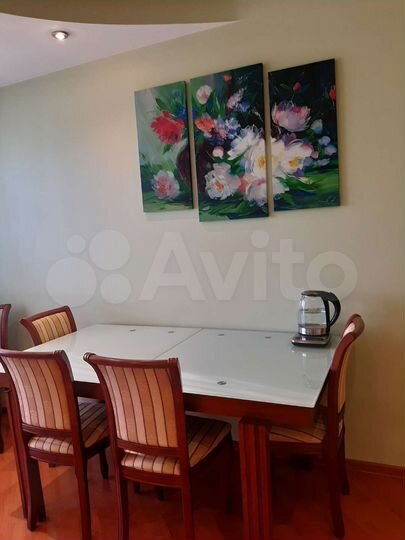 4-к. квартира, 110 м², 10/10 эт.