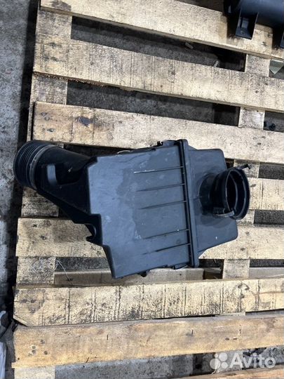 Корпус воздушного фильтра Bmw 7 E38 M62B35 1999