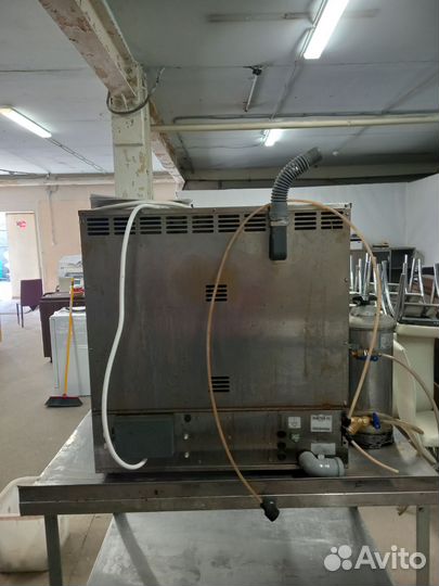 Пароконвектомат unox XVC504