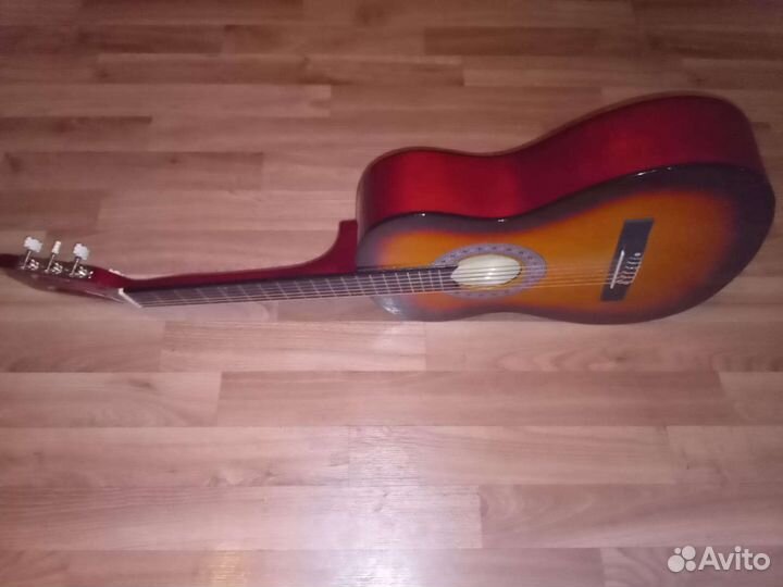 Гитара классическая