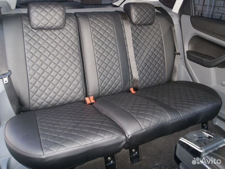 Чехлы из экокожи Ромб на Ford Focus 2 от Автопилот