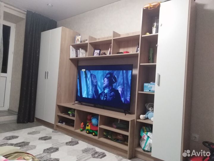Продаю стенку