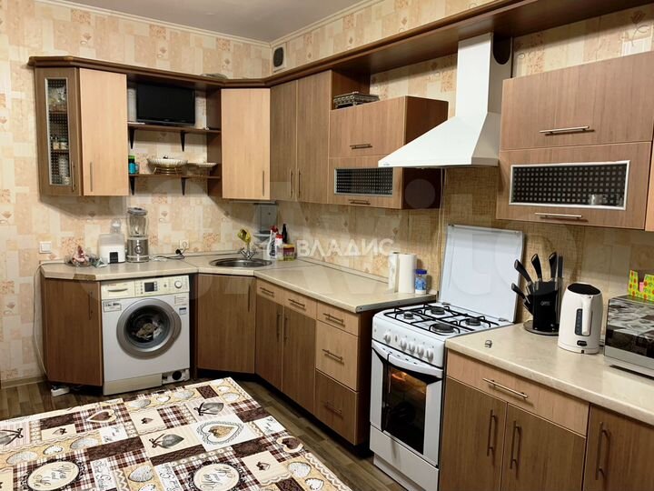 2-к. квартира, 73,1 м², 1/9 эт.