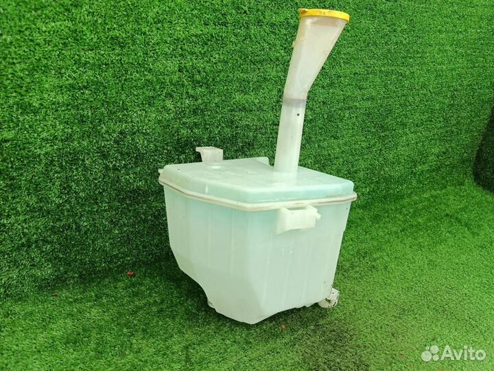 Бачок омывателя Nissan Almera N15 1998 2891065Y00