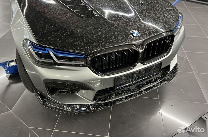 Сплиттер переднего бампера BMW M5 F90 рестайлинг