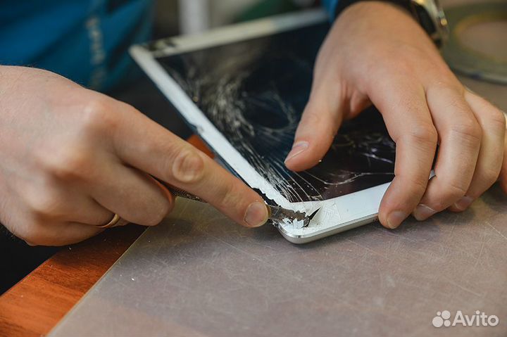 Замена дисплея и стекла на Apple iPad (оригинал)