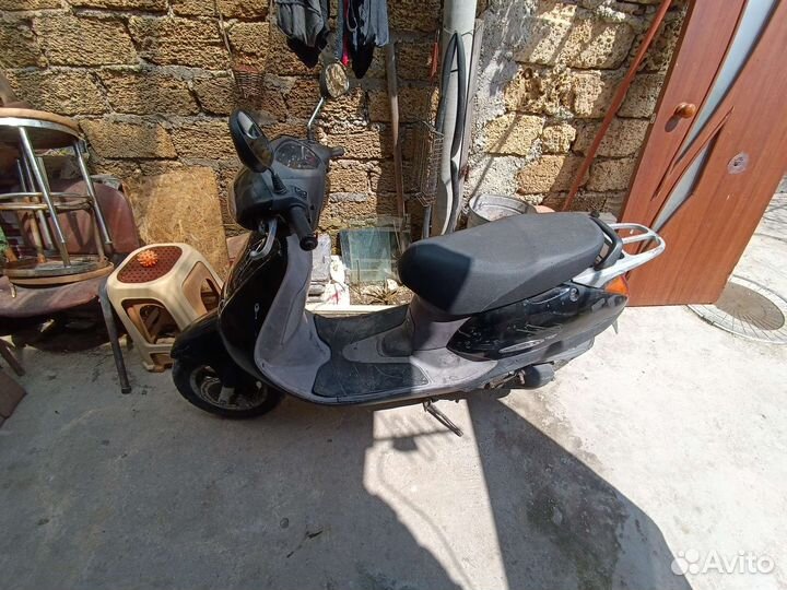 Honda lead af-48
