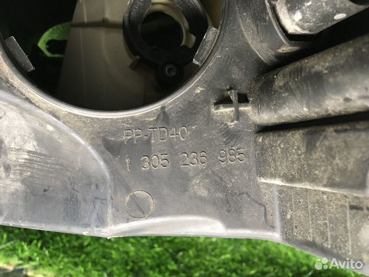 Фара передняя для Skoda Octavia 5E 5E2941016