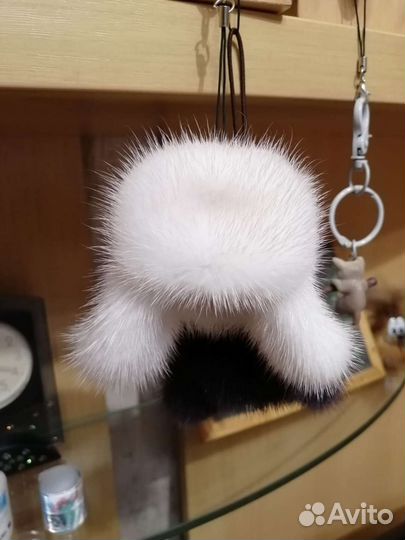 Брелок на авто