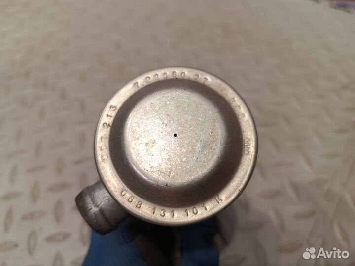 Клапан рециркуляции отработанных газов Audi A4 B6