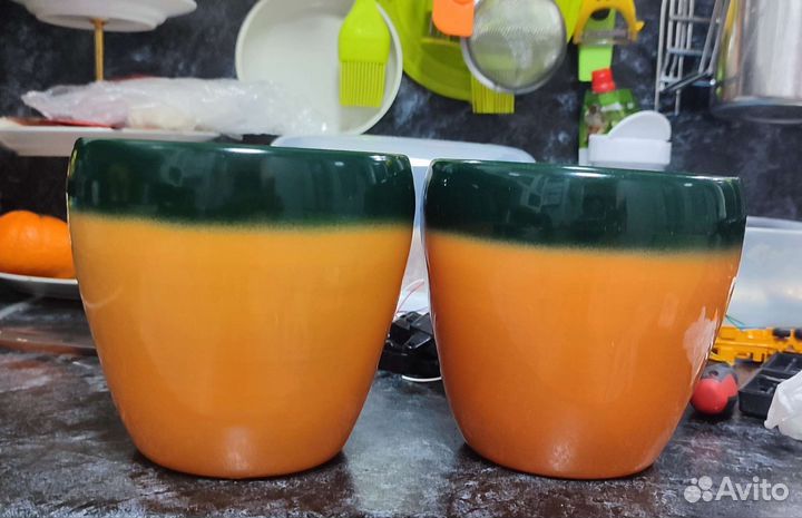 Горшки керамические-кашпо новые 2 штуки