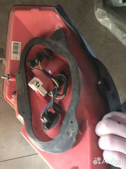 Фонарь задний правый Geely Emgrand EC7