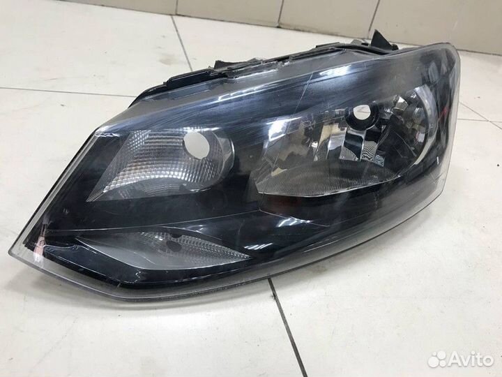 Фара левая Volkswagen Polo