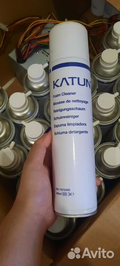 Спрей для протирки пластиковых поверхностей