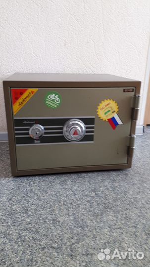 Сейф бу Diplomat SD 100