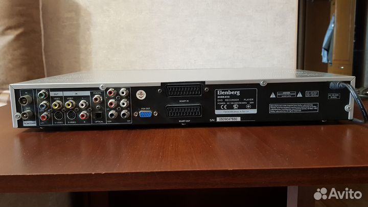 Dvd рекордер Elenberg-610