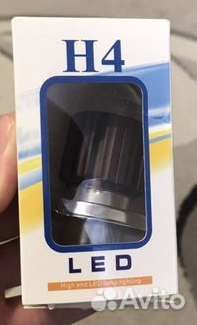 Лампочка LED H4 в фару