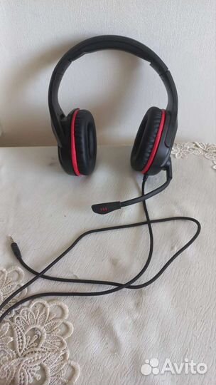 Наушники с микрофоном проводные