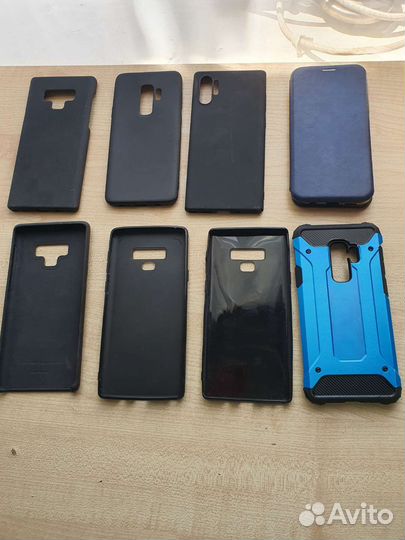 Чехлы на телефон