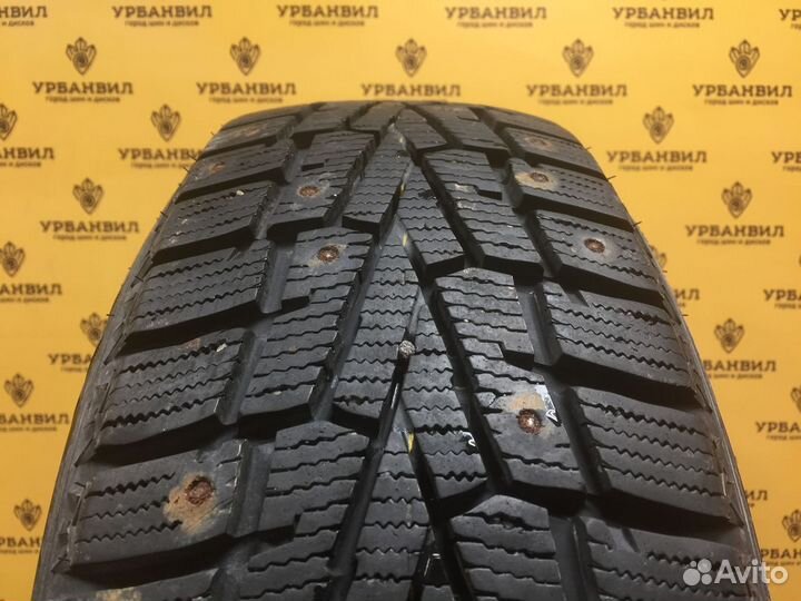 Roadstone Winguard WinSpike 215/60 R16 99T
