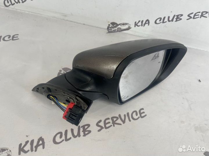 Зеркало заднего вида боковое правое Kia Ceed JD