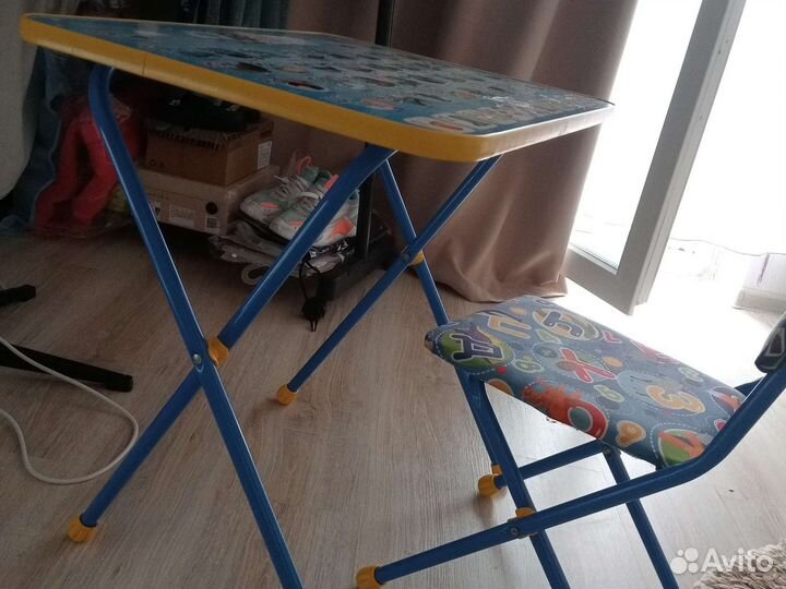 Стол и стул детский бу