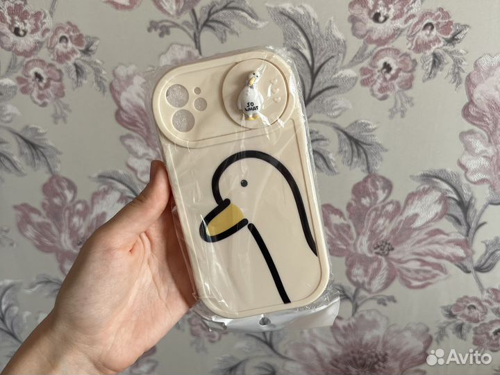 Чехол на iPhone 11